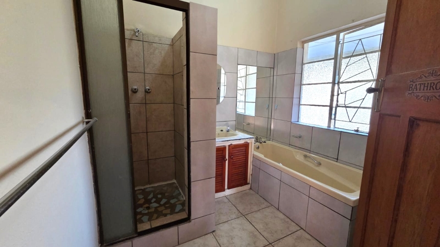 3 Bedroom Property for Sale in Queenstown Central Eastern Cape